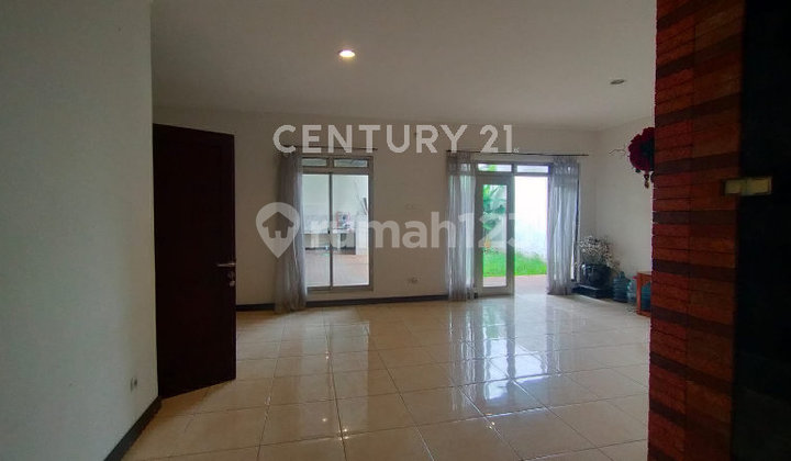 2-Story Semi-Furnished House in Kota Baru Parahyangan 2-Story Semi-Furnished House in Kota Baru Parahyangan