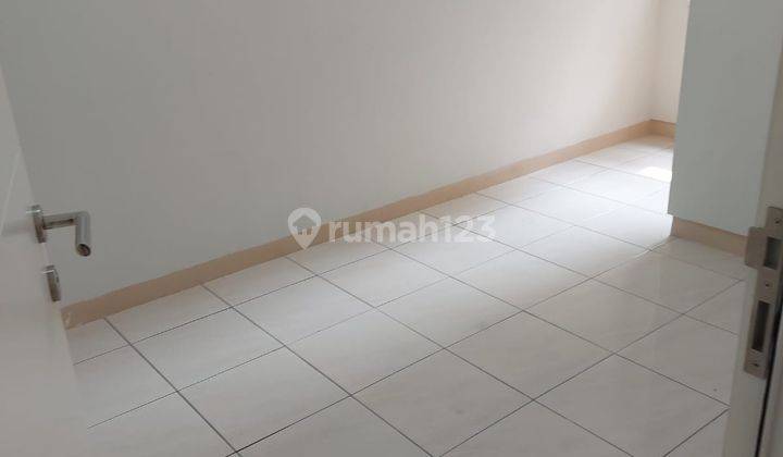 Apartement 2 BR Springalake Summarecon Bekasi View Pool Bagus Dibantu Cash Kpr  2