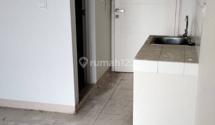 Dijual Apartemen Springlake Summarecon Bekasi Tipe Studio View Pool Bisa Cash kpr  2