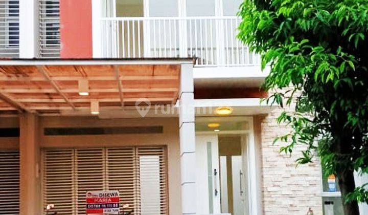 Sewa Rumah Cluster Palm Summarecon Bekasi Dekat Dengan Club House Siap Huni 1