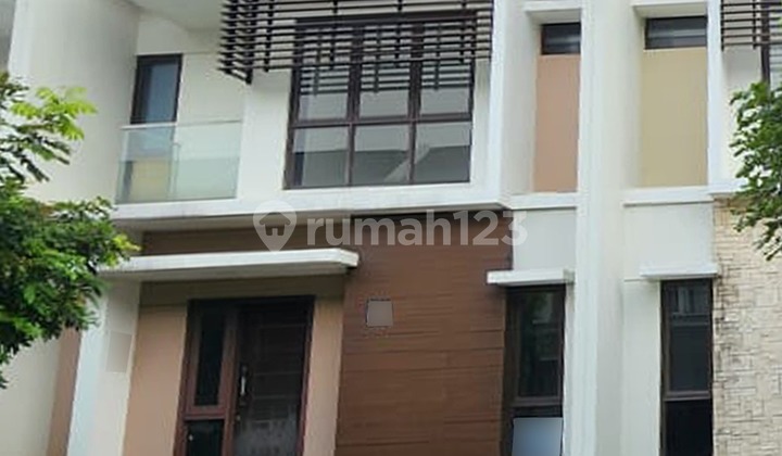JUAL Rumah 2 Lantai Renov @ Burgundy Residence 