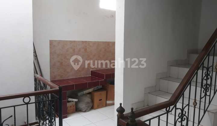 Dijual Ruko 3 Lantai Depan Gusto Gelato Renon Denpasar Jul 2
