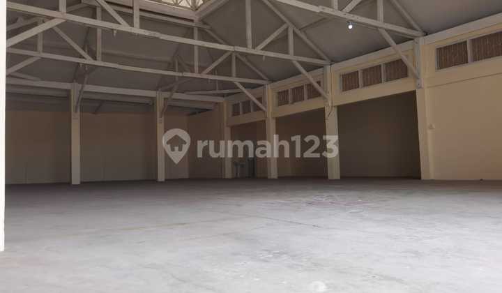Ready to Occupy Warehouse Plus Office with Tronton Access in North Denpasar Street