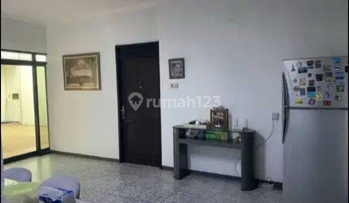 Dijual Rumah Raya Manyar Rejo, Cocok Untuk Usaha  Klinik  2