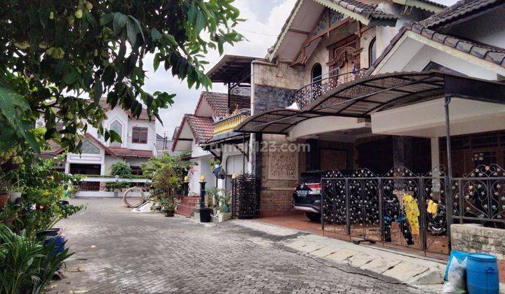 RUMAH FULL FURNIS & KOLAM RENANG  COCOK UNTUK HUNIAN & INVESTASI 1