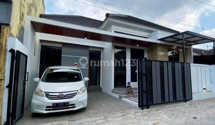 RUMAH CANTIK MENAWAN HATI DI BATURETNO CEPAT AMANKAN 2