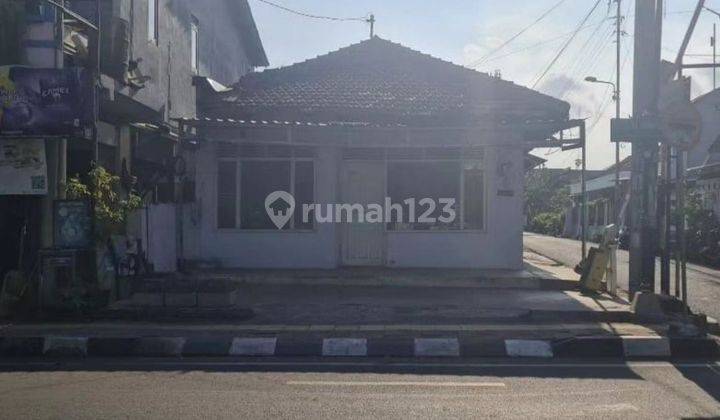 HOOK ,DI PUSAT KOTA JOGJA DEKAT BANYAK RESTO & HOTEL,STRATEGIS 2