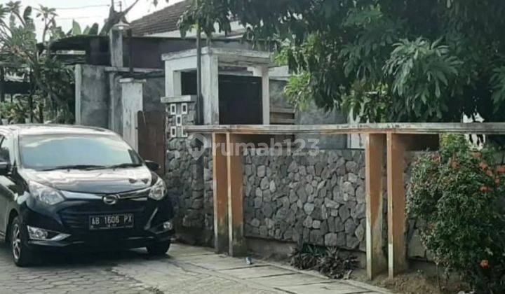 BARAT TUGU JOGJA & MIROTA KAMPUS,DALAM RINGROAD,DEKAT KAMPUS 2