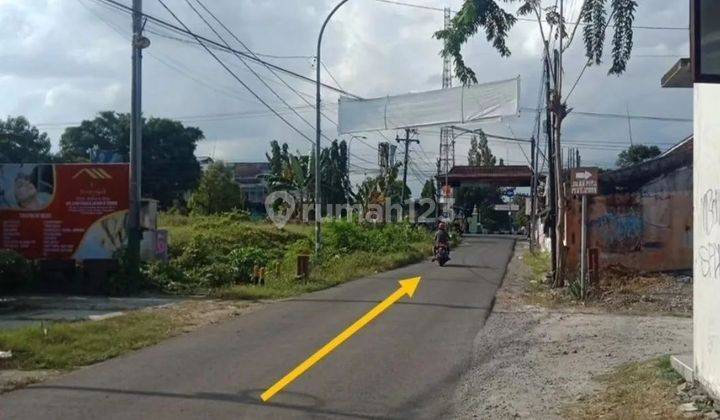 DEKAT KAMPUS ISI,PINGGIR JALAN BAGUS UNTUK KOS & HUNIAN 2