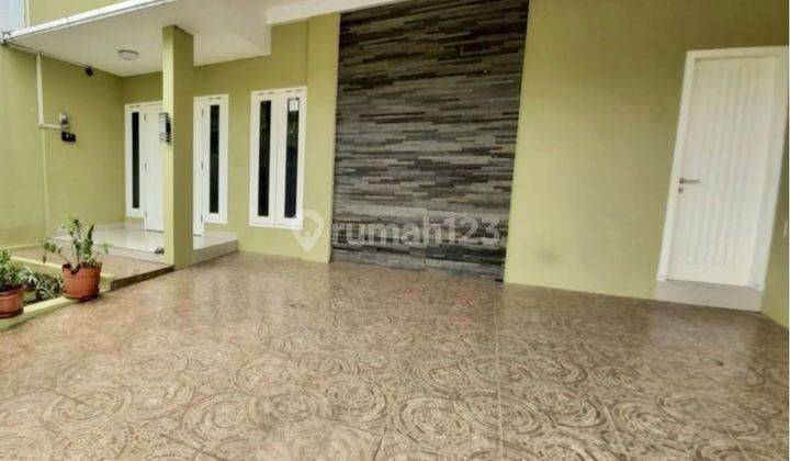 Full Furnish,ada Balkon & Kolam Renang,lingkungan Ramai Nyaman 2