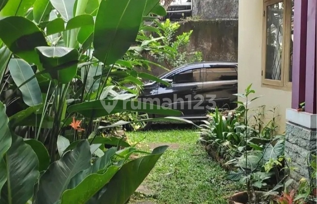 Rumah Cantik Nyaman Lokasi Strategis Di Jakarta Selatan 2