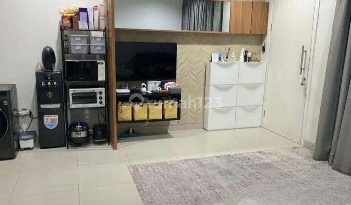 Rumah 2 Lantai Furnish Siap Huni di Taman Tekno Serpong BSD 2