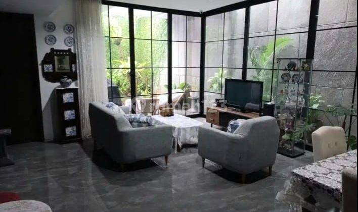 Dijual Rumah Bagus Akses Bintaro Jaya Strategis  2