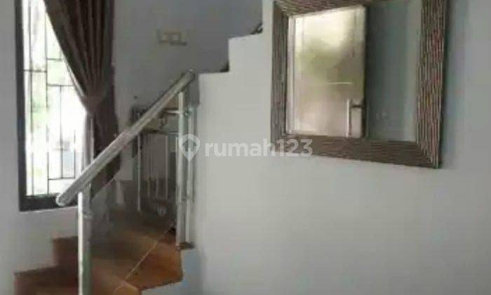 Rumah Bagus Semi Furnished Siap Huni di Serpong Tangsel 2