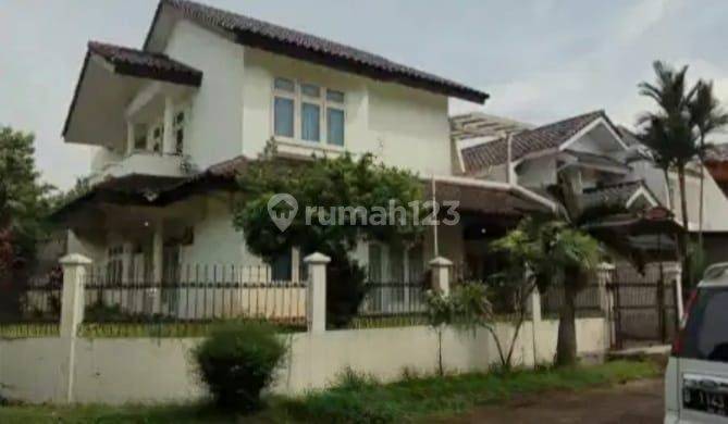 Rumah Hoek Dijual Cepat Lokasi Strategis di Rempoa Ciputat 1