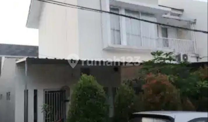 Rumah Hoek Bagus Nyaman Siap Huni di Kawasan BSD