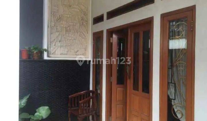 Rumah Dijual Cepat Nyaman Siap Huni di Kawasan Bintaro  2