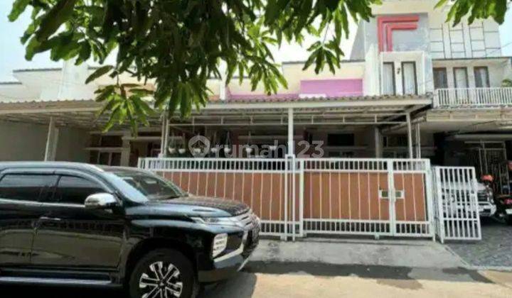 Rumah Bagus Terawat Strategis di Kawasan BSD  1