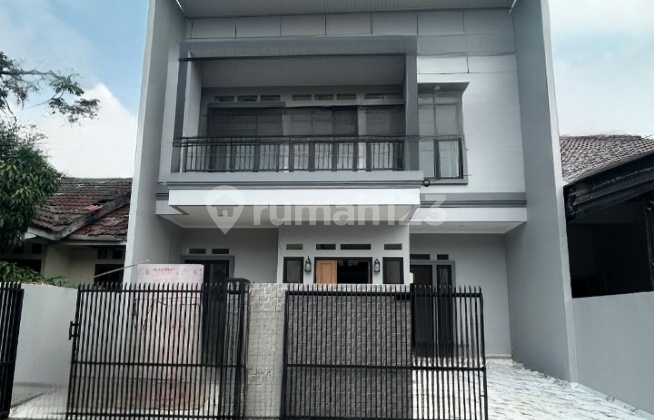 Rumah Cantik Nyaman dan Luas Siap Huni di B S D