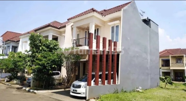 Rumah Bagus Nyaman dan Strategis M R T di Cirendeu Rumah Bagus Nyaman dan Strategis M R T di Cirendeu