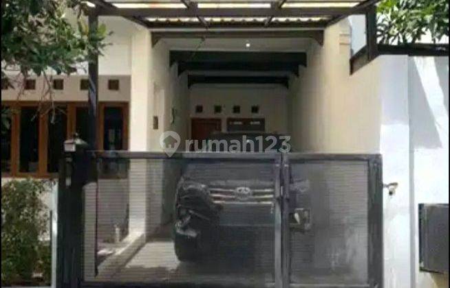 Rumah Sewa Cantik Nyaman Strategis Di Bintaro 2