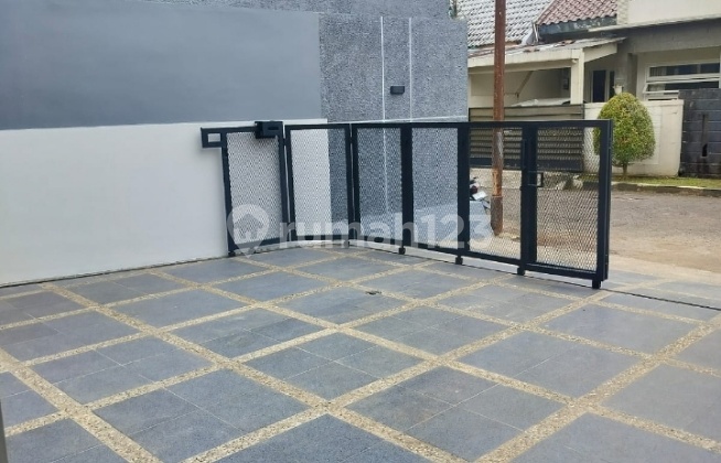 Beautiful House Near the Train Station Ready to Occupy in Bintaro 2
