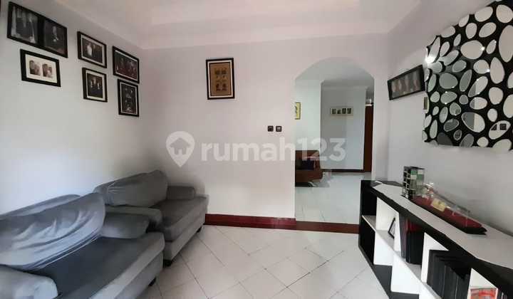 Rumah Strategis Sta Ka Dan Tol Di Sawah Lama Ciputat 2