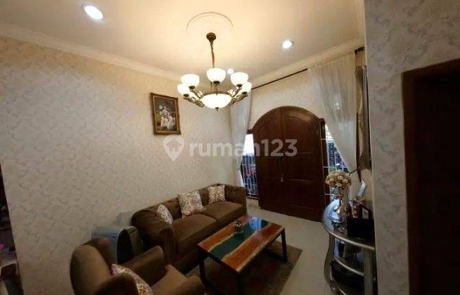 Rumah Cantik Siap Huni Kawasan Bsd Serpong 2