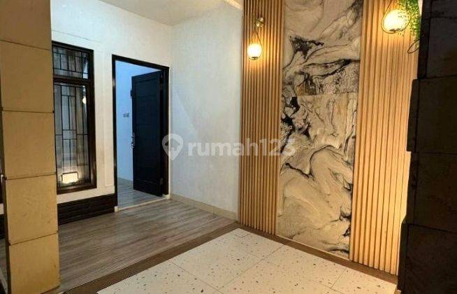 Rumah Cantik Lokasi Bagus Di Kawasan Bintaro  2