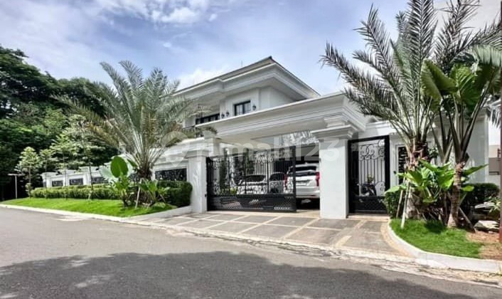 Rumah Bagus Nyaman Strategis Furnished Di Jakarta Selatan