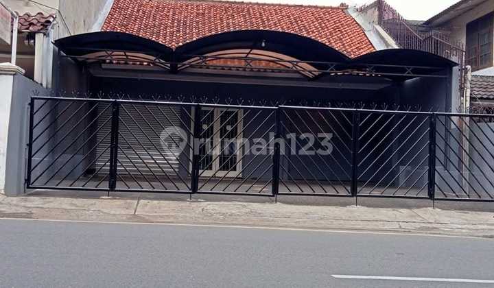 Rumah Bisa Untuk Komersil Di Area Terbaik Di Bintaro