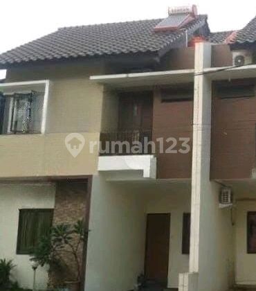 Rumah Akses Dekat ke MRT Lebak Bulus Siap Huni di Cirendeu