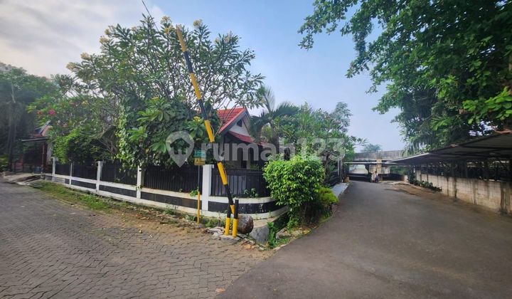 Rumah Hoek Keren Strategis Siap Huni Di Ciputat 2