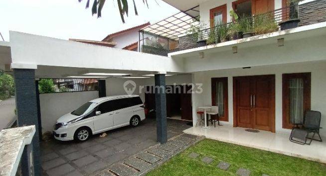 Rumah Bagus Nyaman Dan Luas Strategis Di Bintaro