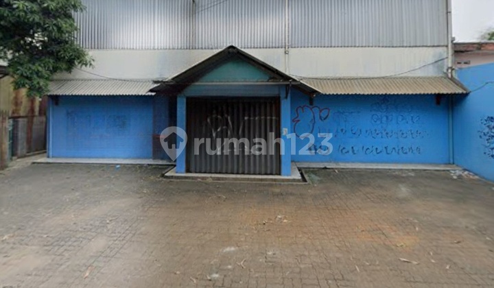 Warehouse/Business Space on a Strategic Roadside in Ciputat Warehouse/Business Space on a Strategic Roadside in Ciputat