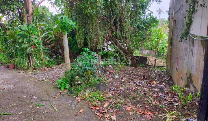 Small plot of land by the river in Munggu near Canggu Rn 2