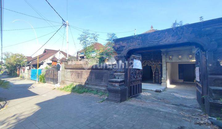 STRATEGIC LOCATION RESIDENCE HOUSE IN BATUBULAN GIANYAR IM 1