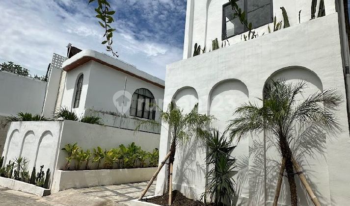 Brand New Mediterranean Design 3BR Tumbak Bayuh IT Brand New Mediterranean Design 3BR Tumbak Bayuh IT