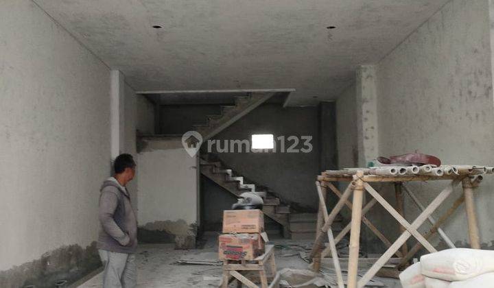 Jual 2 Unit Ruko 3 Lantai Di Jl. Mahedradata At 2