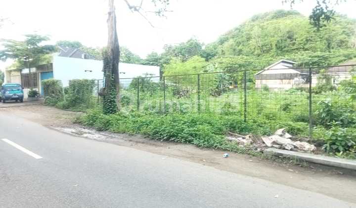 Land 10 Are SHM (Certificate of Ownership) by Provincial Main Road – Selong Belanak LA Land 10 Are SHM (Certificate of Ownership) by Provincial Main Road – Selong Belanak LA