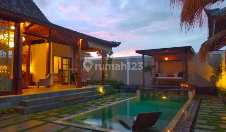 Villa for sale and rent with rice field view in Canggu with access to Lc road 2