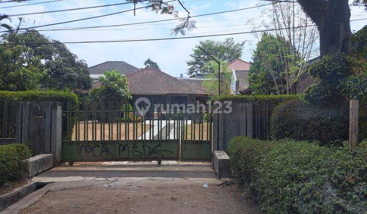 Rumah Klasik Terawat Cocok Untuk Buka Usaha Atau Rumah Tinggal 1