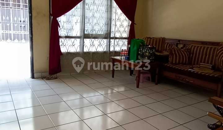 Rumah.nyaman.dan.asri.di.lingkungan.nyaman.tengah.kota