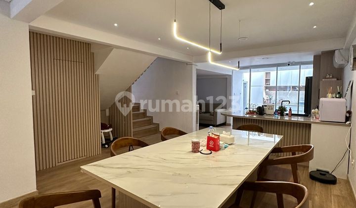 Dijual Rmh Muara Karang Minimalis Full renov Dijual Rmh Muara Karang Minimalis Full renov