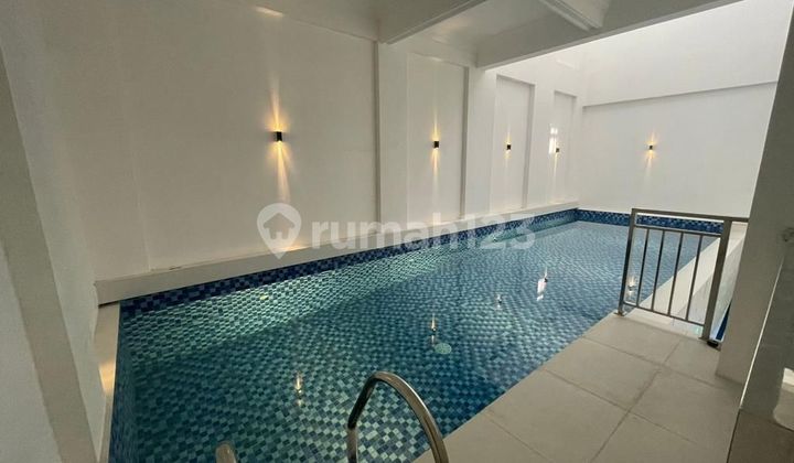 Luxury House in PIK with Pool, Rooftop Sea View 2