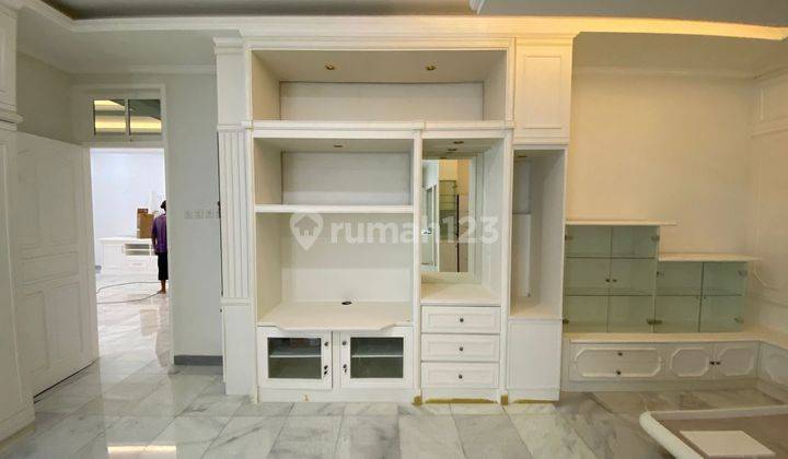 Disewa Rmh Cantik Muara Karang Luas 300m2 Full Furnish Bagus 2