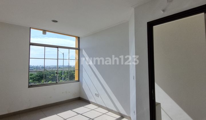 Cheapest House for Sale in PIK 2 Phase 2, Size 4.5x10, 3 Floors