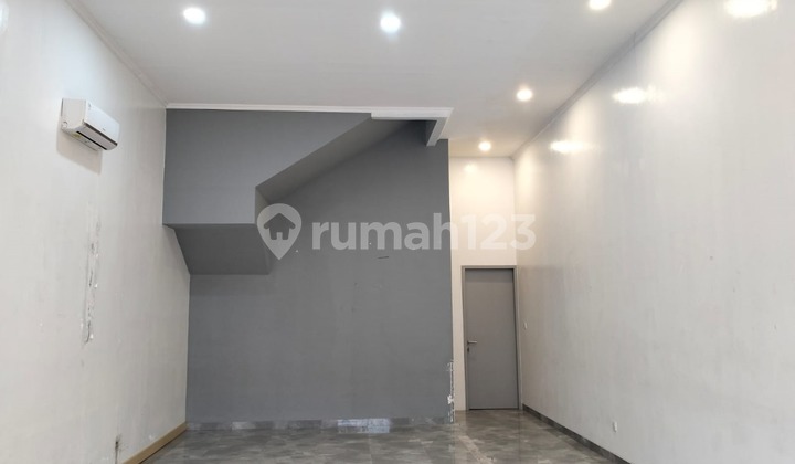 Dijual Disewa Ruko Spring Boulevard Serpong Sudah Renov Dijual Disewa Ruko Spring Boulevard Serpong Sudah Renov