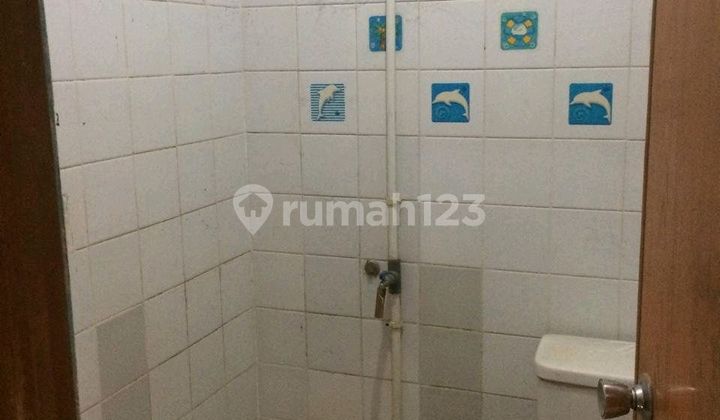 Joglo House Very Strategic By the Roadside 2