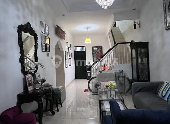 For Sale Strategic House and Boarding House in Bendungan Hilir 2